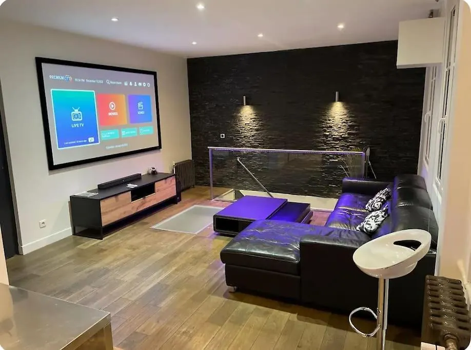 Super Souplex Cinema 4K Paris 15 contacts